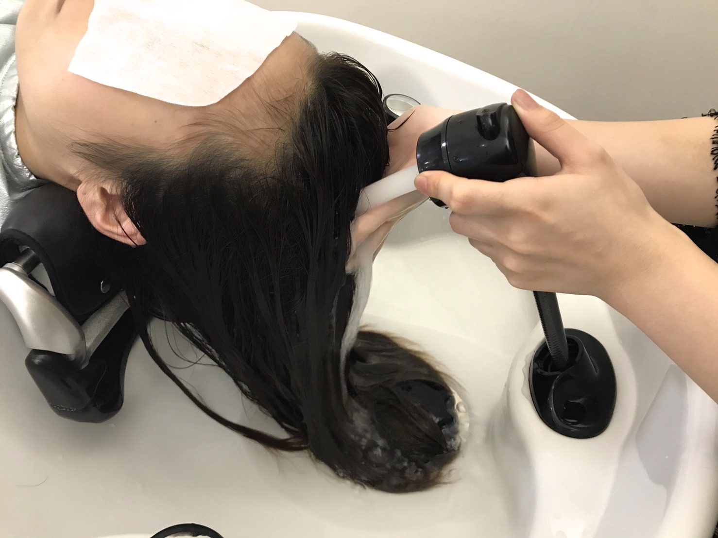 シャンプーとトリートメントの正しいやり方 で美髪を叶える ブログ 仙台の美容室lian リアン 素敵な髪型ヘアスタイルにするならリアン Id