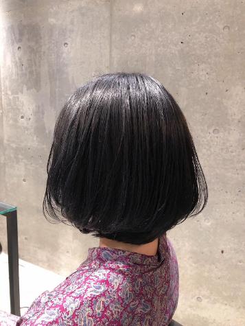 色んな黒があるんです 垢抜ける 黒系ヘアカラー 見本帳 Locari