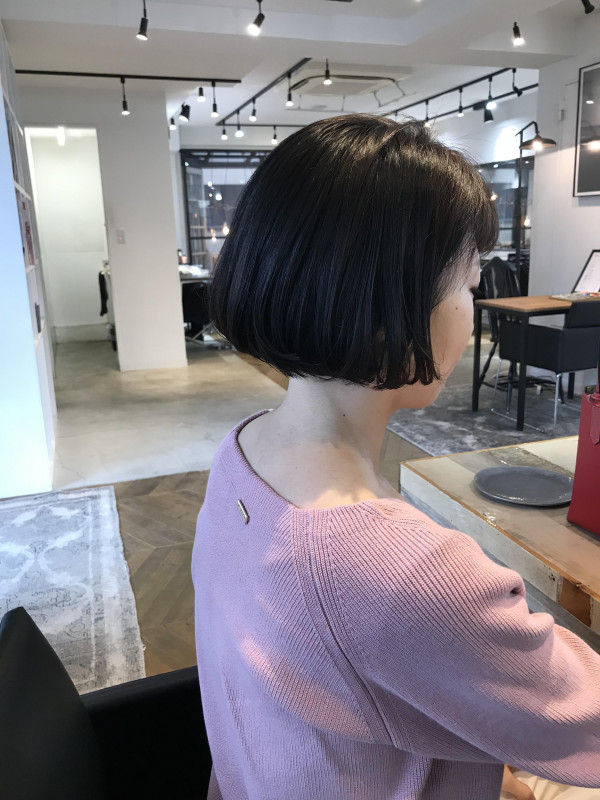 絶壁カバーで美シルエット ショートヘアをスタイリングで綺麗に見せる方法 スタイリング