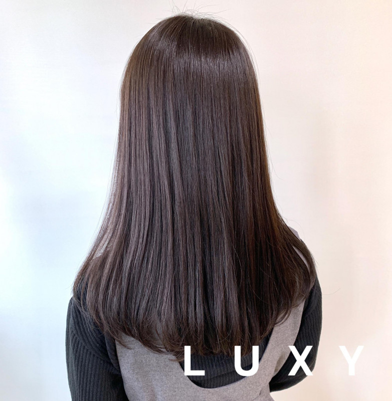 Wella 黒髪卒業式 黒髮バージンヘアーに初めてのヘアカラーはイルミナカラー が良い理由 渋谷駅徒歩1分 髪質改善でツヤ髪になれる人気美容院 美容室 Luxy ラグジー
