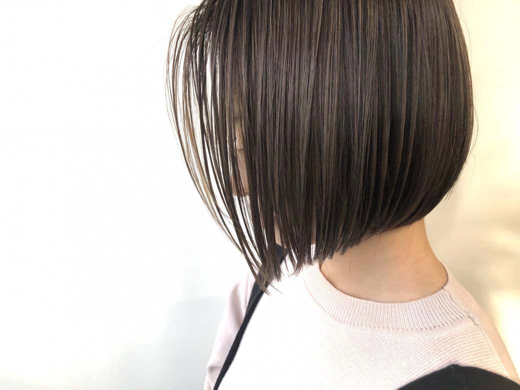 髪を早く伸ばしたいならカットはした方がいいのか 美容師が答えます 渋谷駅徒歩1分 髪質改善でツヤ髪になれる人気美容院 美容室 Luxy ラグジー