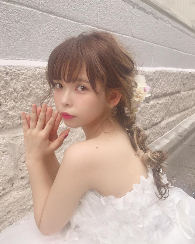 どんな髪型がいいかわからない 花嫁が初めにチェックする トレンド結婚式 ヘアアレンジ7選 原宿 Lino リノ 美容院 美容室 超音波トリートメントでダメージレスな髪に