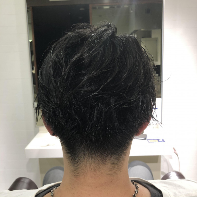 メンズビジネス代30代40代でも使えるツーブロック 銀座駅徒歩3分 髪質改善で美髪になれる美容院 美容室 Air Ginza Central エアーギンザセントラル