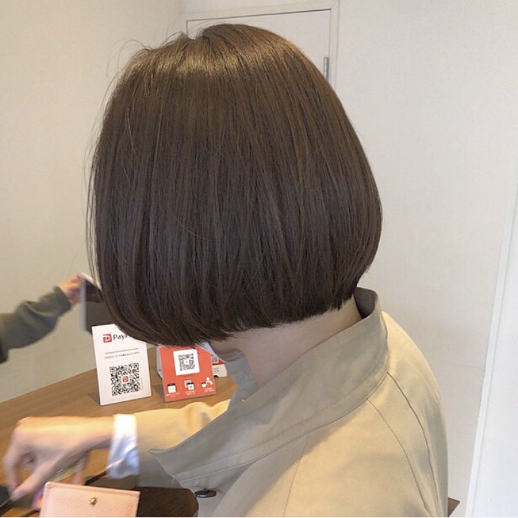 Aujua オージュアクエンチシャンプー 誰でもうるつや髪へ パサつきはクエンチ シャンプーで解決 表参道 青山の美容室 美容院 Houle ウル の美容メディア