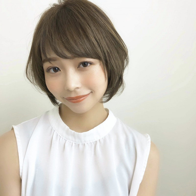 嫌な赤みを消したい 方にオススメ ヘアカラーカタログ 表参道 青山の美容室 美容院 Houle Cote By Houle ウル コート の美容メディア