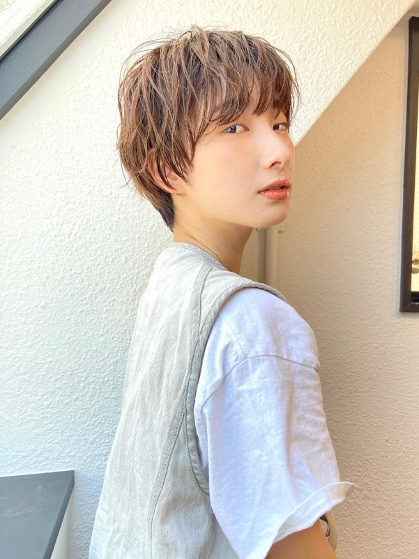 30代　ショートヘア　垢抜け