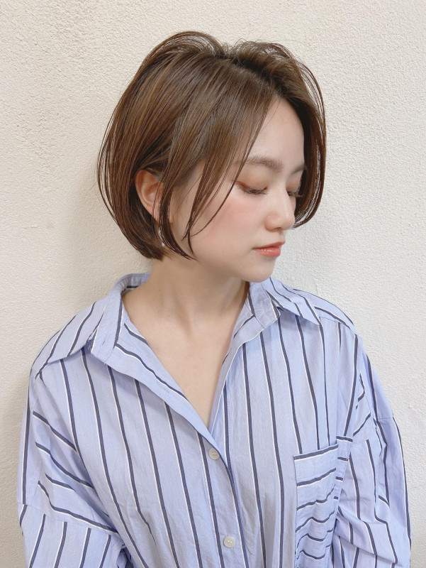 30代　多毛　ショートヘア
