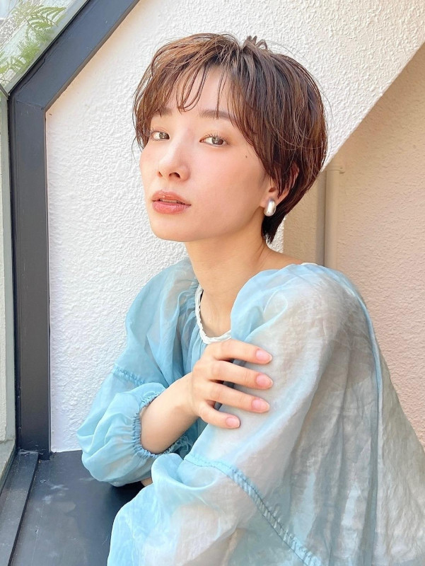 40代　ショートボブ　くせ毛