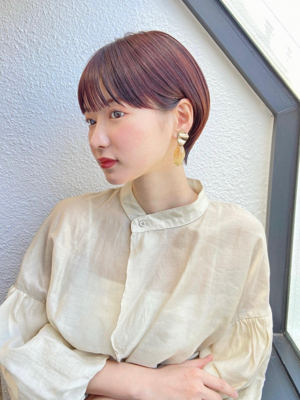 30代　ショートヘア　大人可愛い
