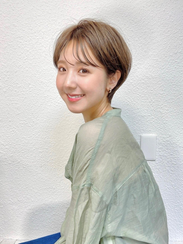 30代　ショートヘア　垢抜け