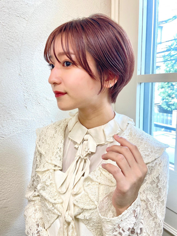 30代 ショートヘア 前髪あり