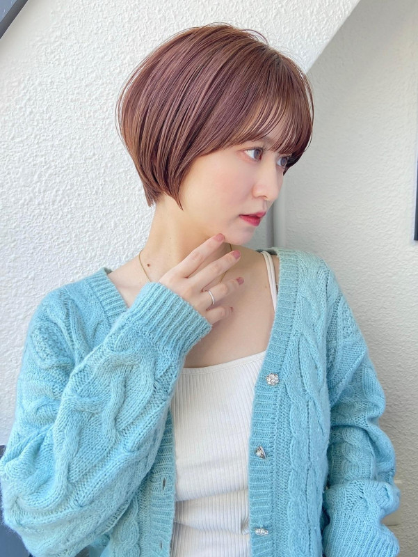 30代　ショートヘア　大人可愛い