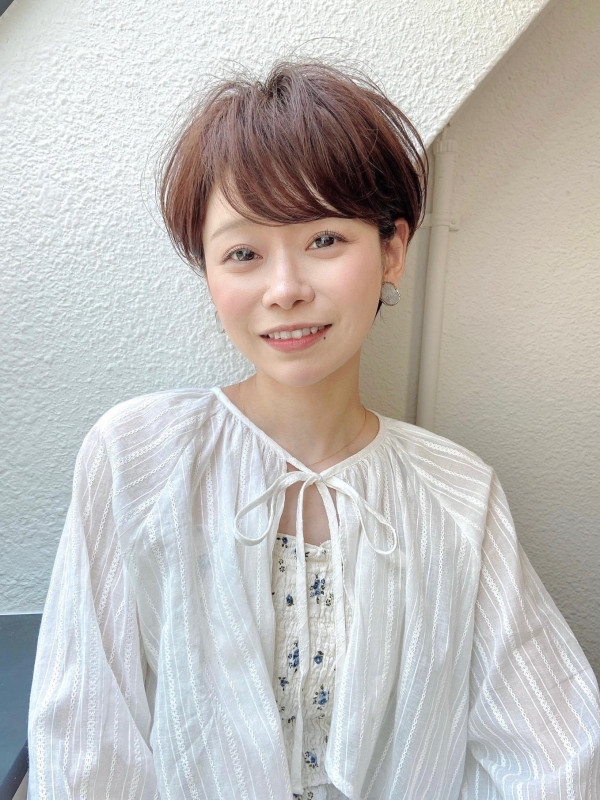 30代　ショートヘア　垢抜け