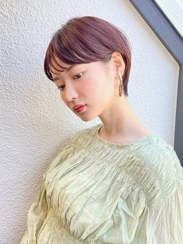 40代　ショートヘア　上品