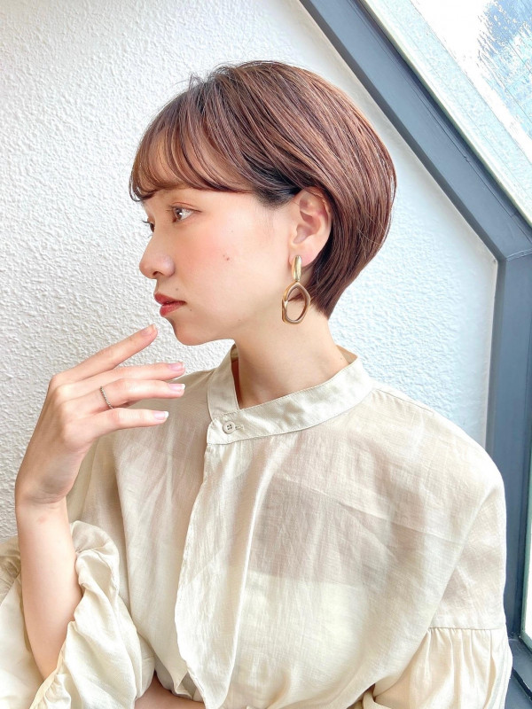 30代　ショートヘア　大人可愛い