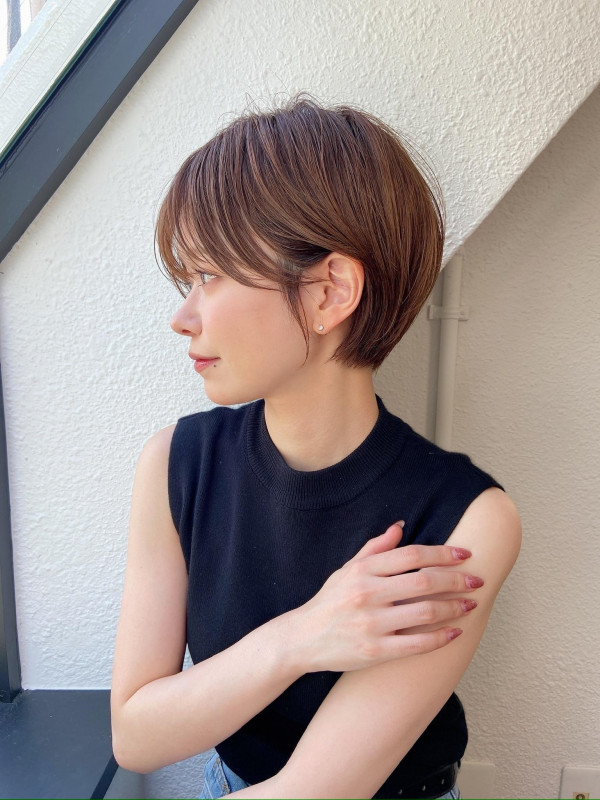 30代　ショートヘア　大人可愛い