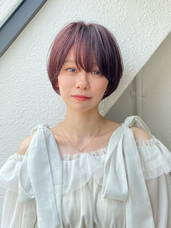 30代　多毛　ショートヘア