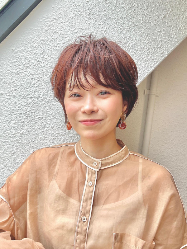 40代　ショートボブ　くせ毛
