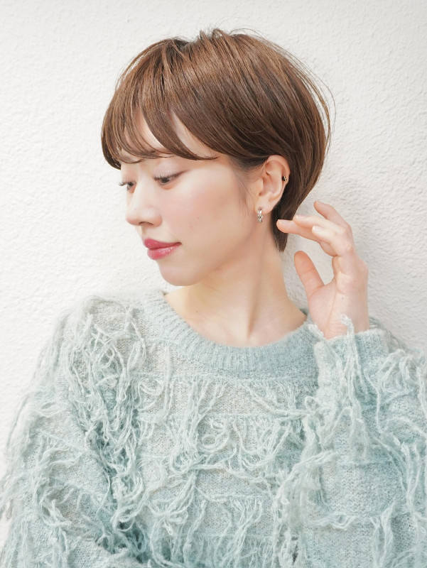 30代 面長 ショートヘア