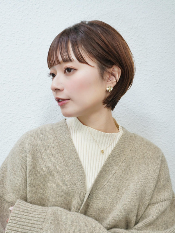 30代 面長 ショートヘア
